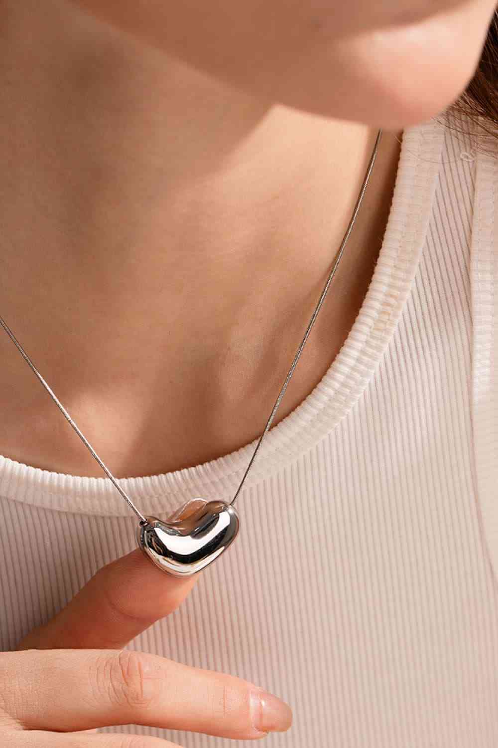 Excited Heart Shape Pendant Necklace