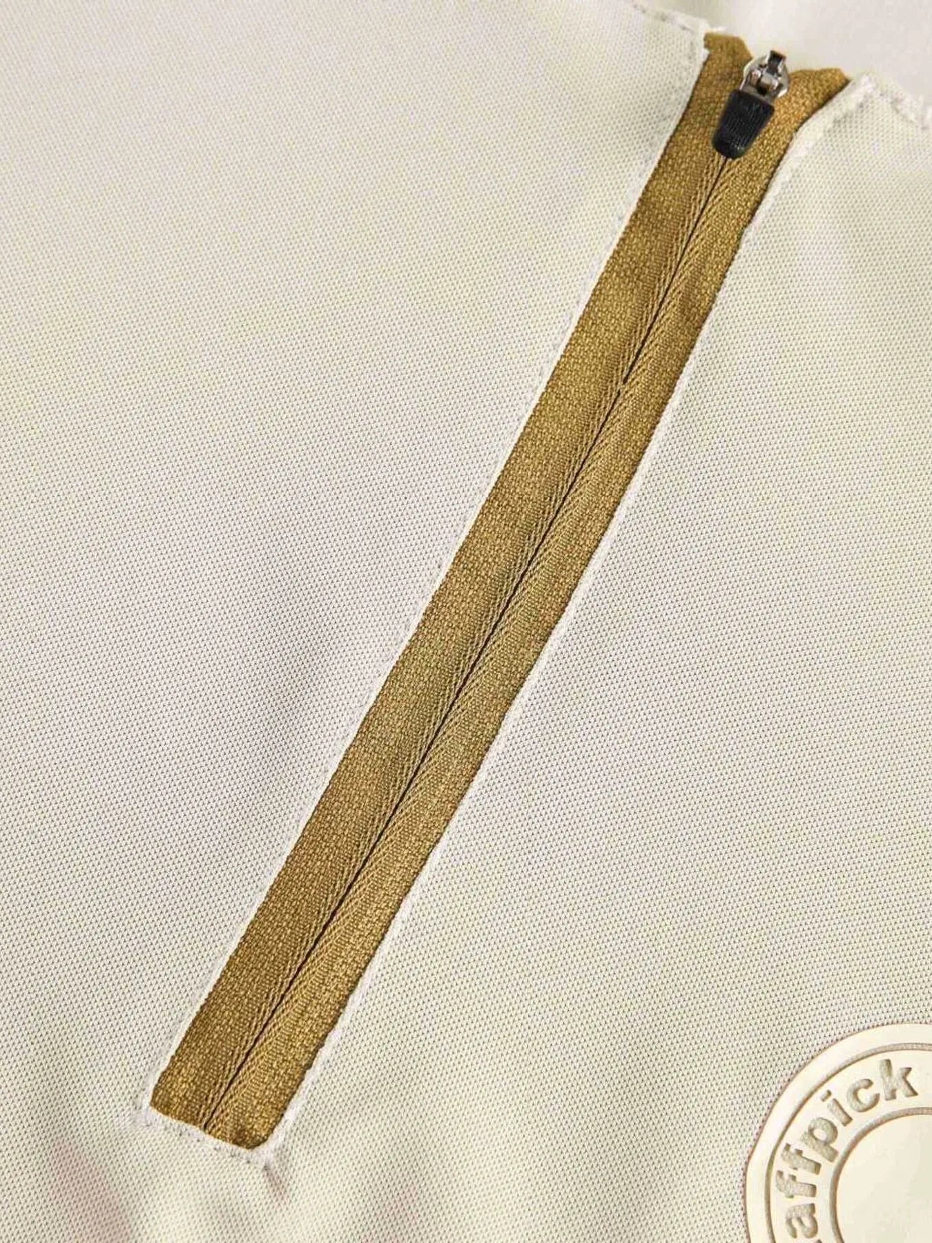 b6379ba0710f40d78fb6acf18388bc94-Max-Origin