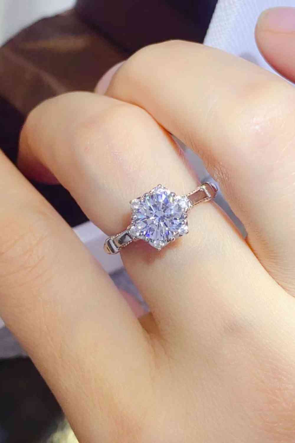 Surprise Me 1 Carat Moissanite 925 Sterling Silver Ring